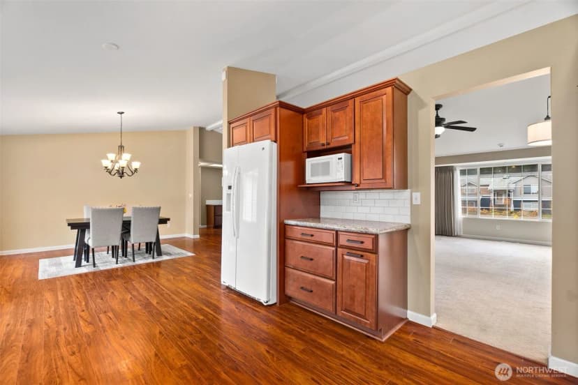 Property photo for 4100 Arbor Drive Se, Lacey photo 9
