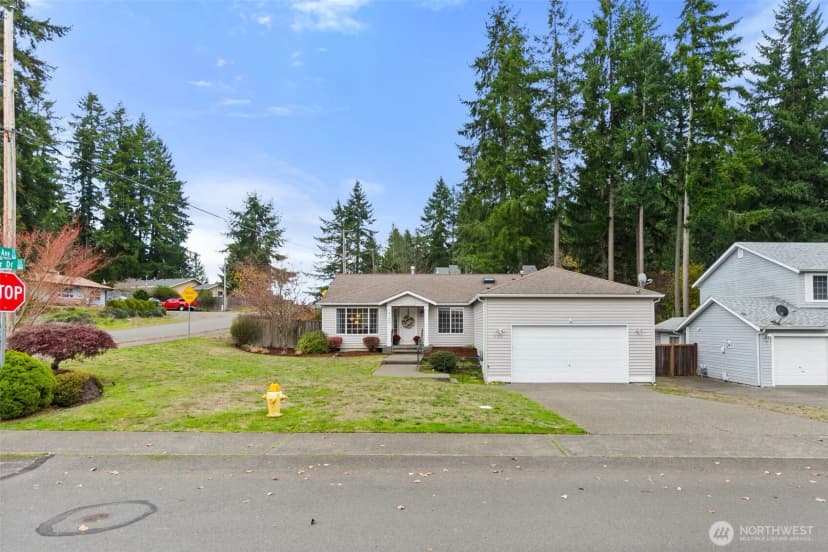 Property photo for 4100 Arbor Drive Se, Lacey photo 31