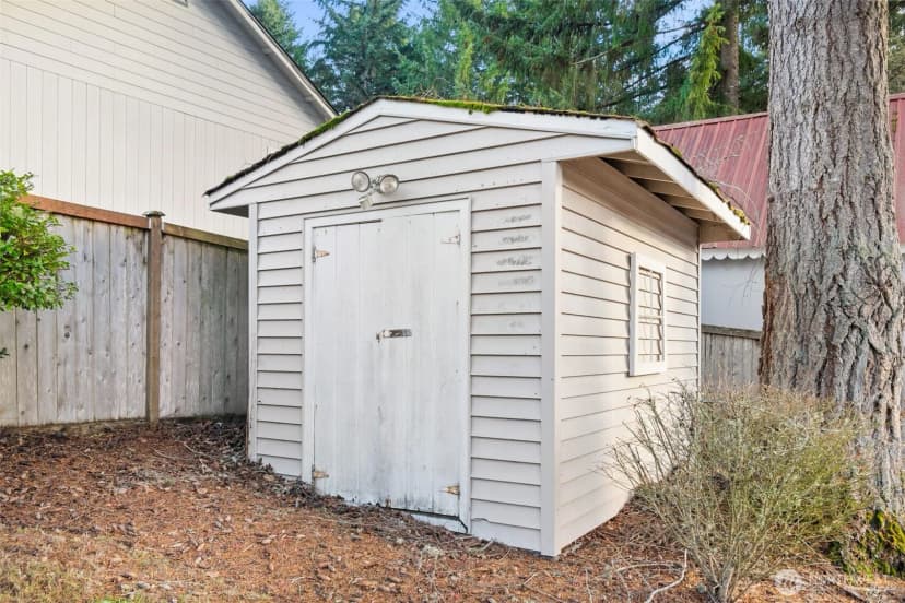 Property photo for 4100 Arbor Drive Se, Lacey photo 26