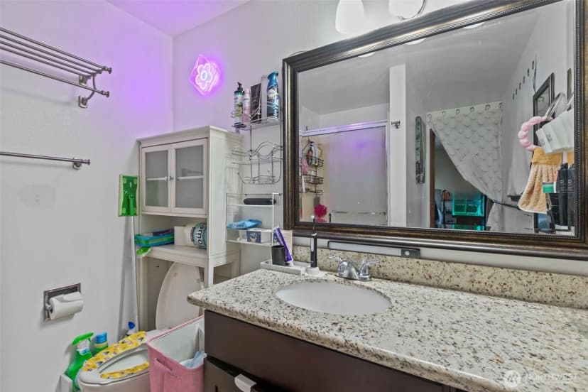 Property photo for 4327 S 253rd Street, Kent photo 17