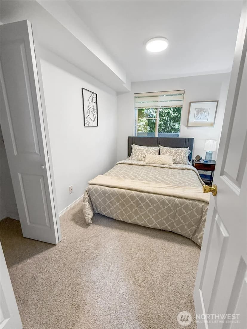 Property photo for 300 10th Avenue ##b-105, Seattle photo 10