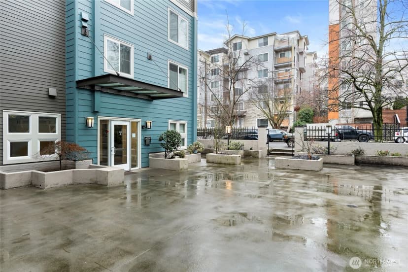 Property photo for 300 10th Avenue ##b-105, Seattle photo 30