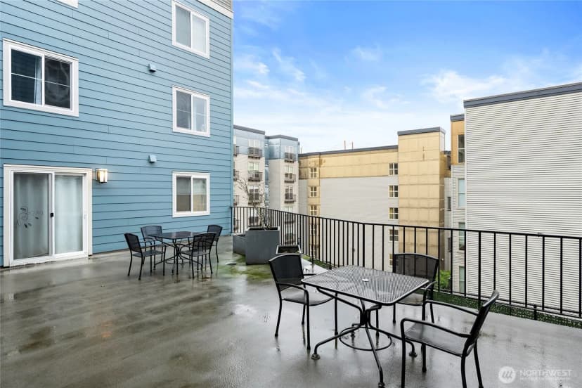 Property photo for 300 10th Avenue ##b-105, Seattle photo 28