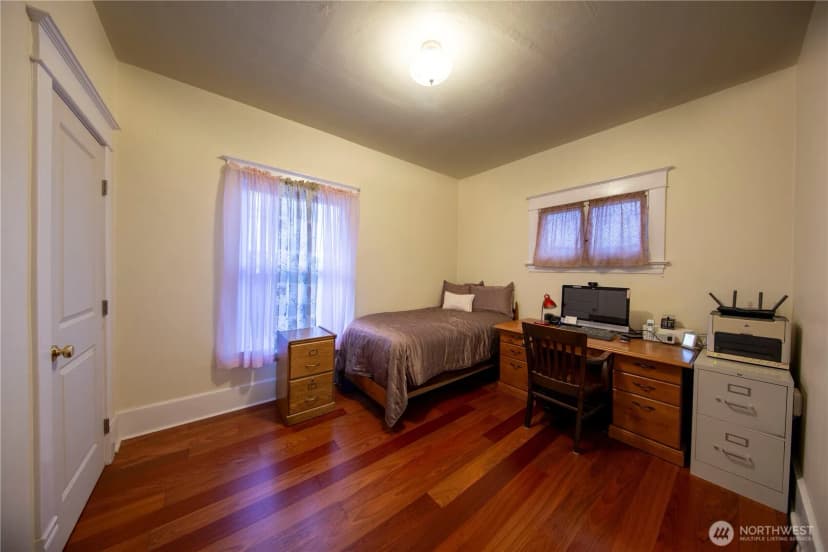 Property photo for 3427 Oakes Avenue, Everett photo 12