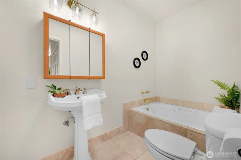 Property photo for 19010 Friday Creek Lane, Burlington photo 30