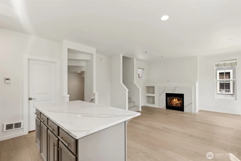 Property photo for 861 5th Place Ne, Issaquah photo 20