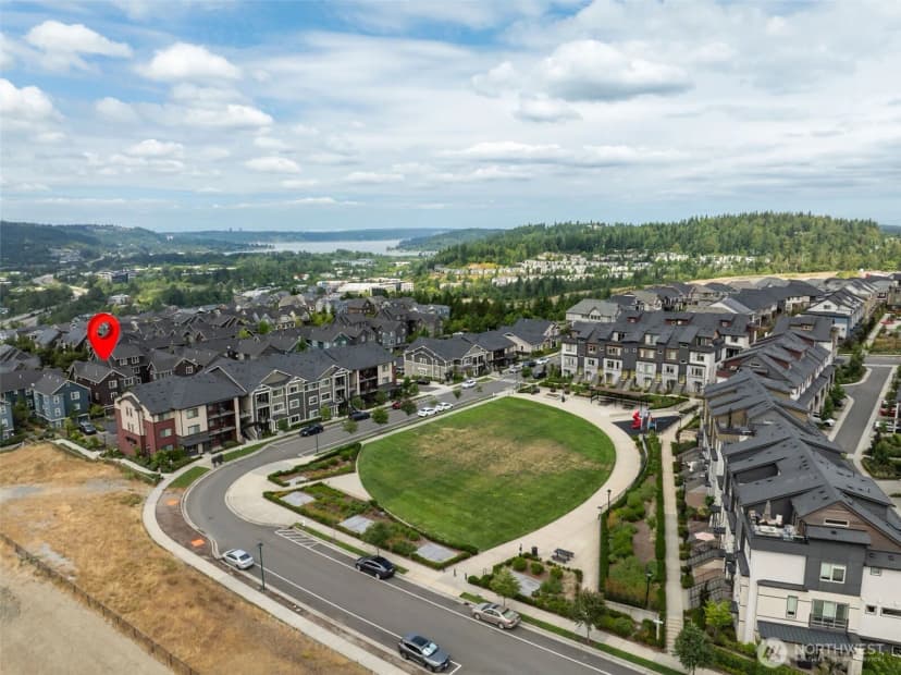 Property photo for 861 5th Place Ne, Issaquah photo 28