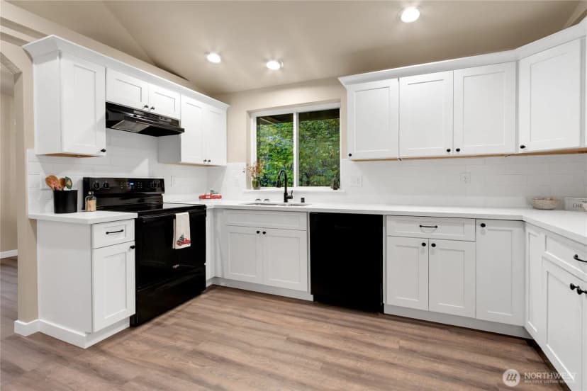 Property photo for 21521 Terra Lane Se, Yelm photo 8