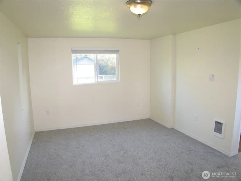Property photo for 30711 O Place, Ocean Park photo 16