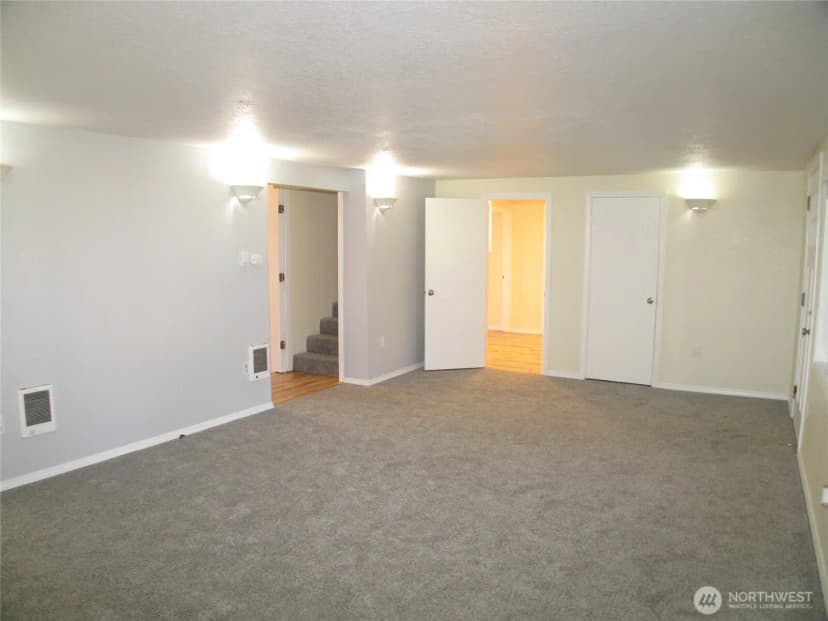Property photo for 30711 O Place, Ocean Park photo 10