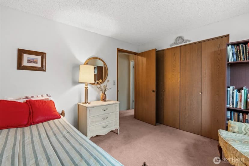 Property photo for 5632 S 149th Street, Tukwila photo 32