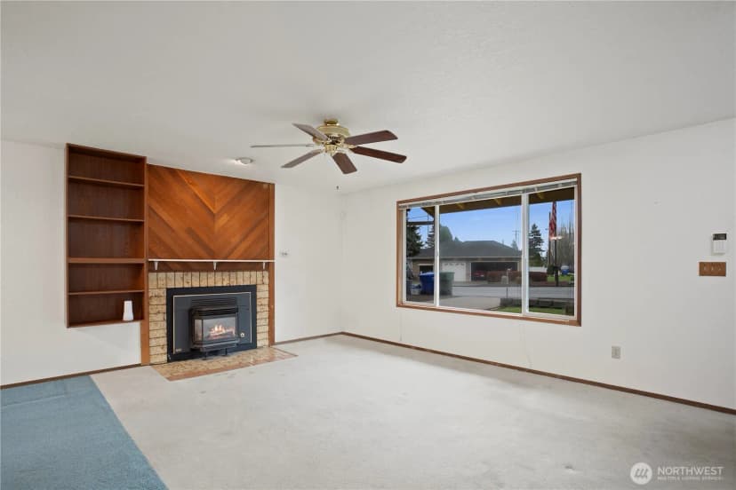 Property photo for 4334 Grand Avenue, Everett photo 5