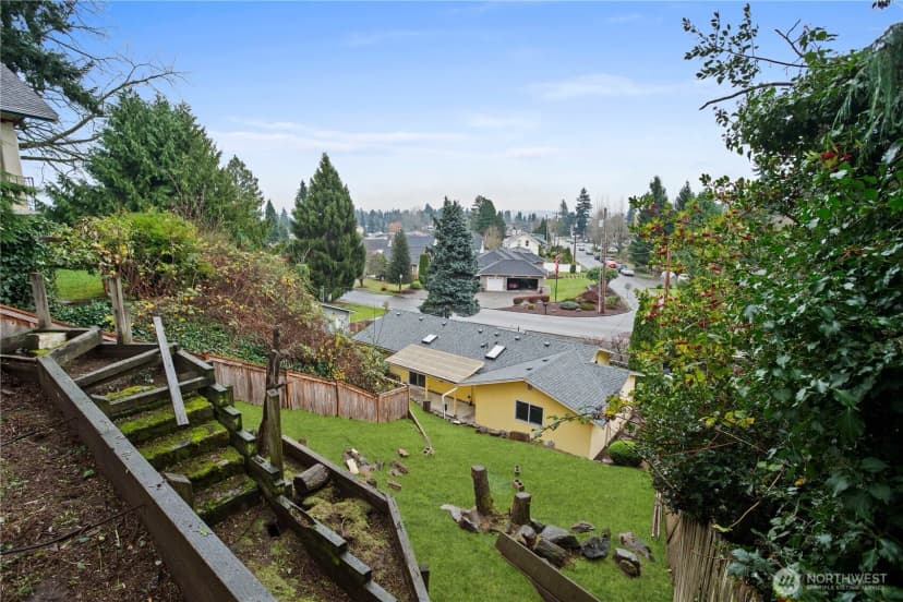 Property photo for 4334 Grand Avenue, Everett photo 21