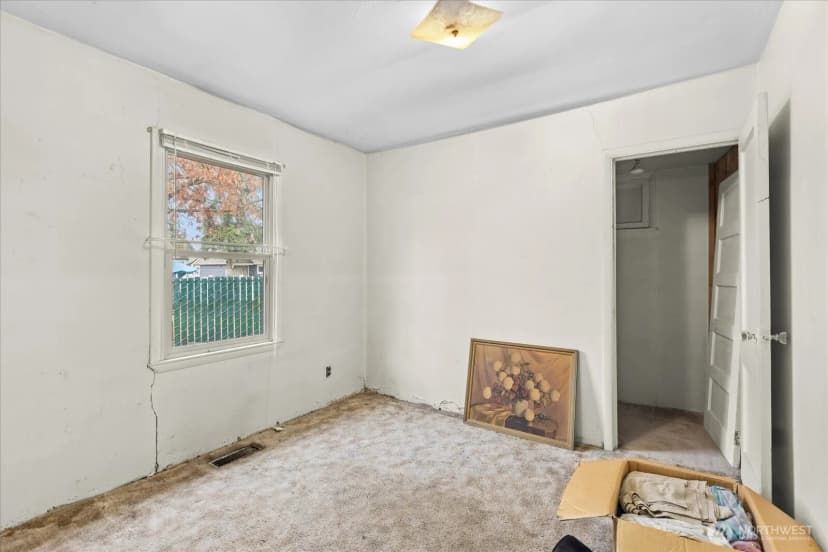 Property photo for 904 B Street Se, Auburn photo 6