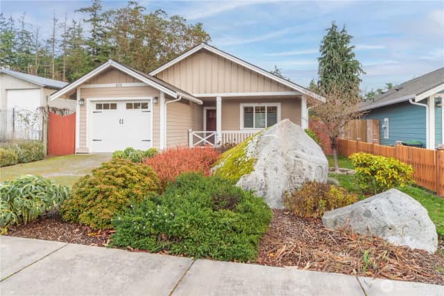 Property photo for 652 Mcpherson Street, Port Townsend photo 2
