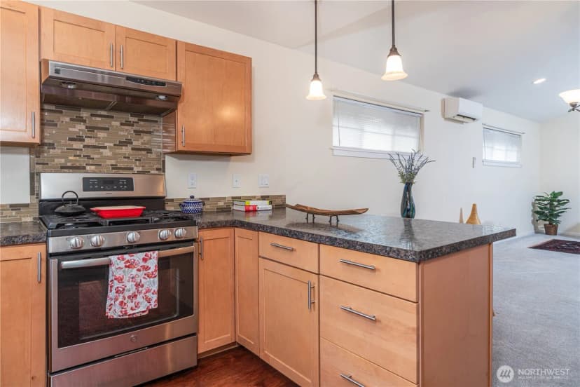 Property photo for 652 Mcpherson Street, Port Townsend photo 9