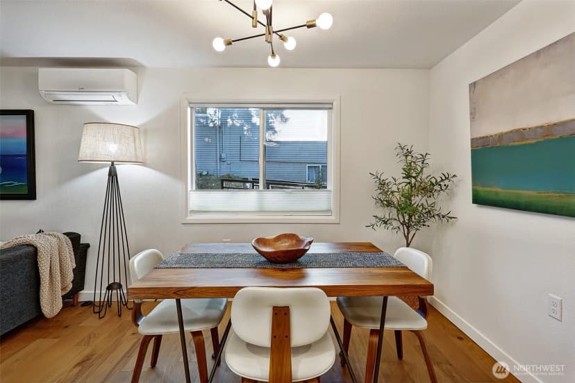 Property photo for 2512 E Madison Street #401, Seattle photo 10