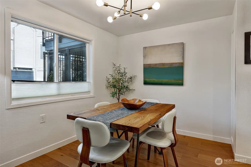Property photo for 2512 E Madison Street #401, Seattle photo 9