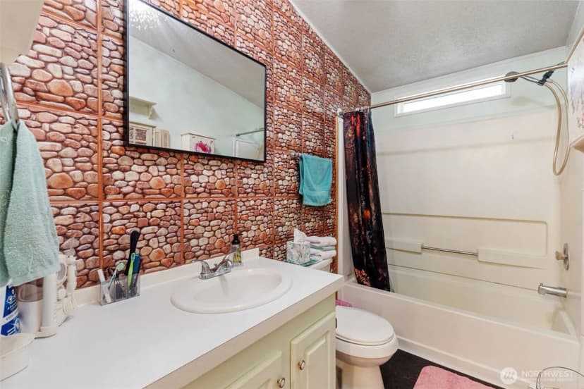 Property photo for 821 Tipsoo Loop S #a, Rainier photo 21
