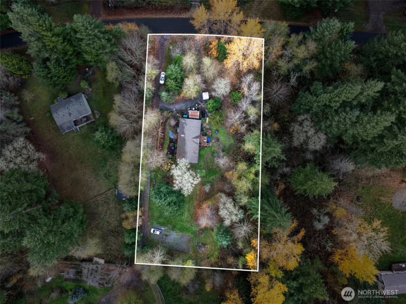 Property photo for 821 Tipsoo Loop S #a, Rainier photo 30