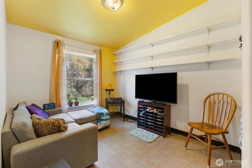 Property photo for 821 Tipsoo Loop S #a, Rainier photo 20