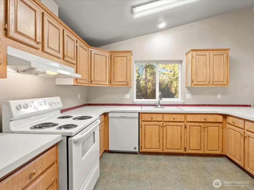 Property photo for 10018 Selma Circle, Anderson Island photo 13