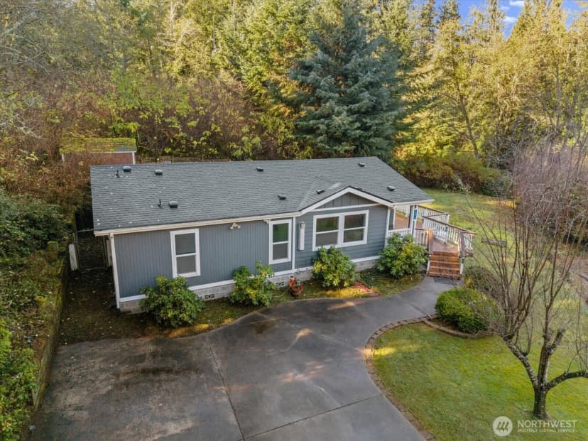 Property photo for 10018 Selma Circle, Anderson Island photo 4