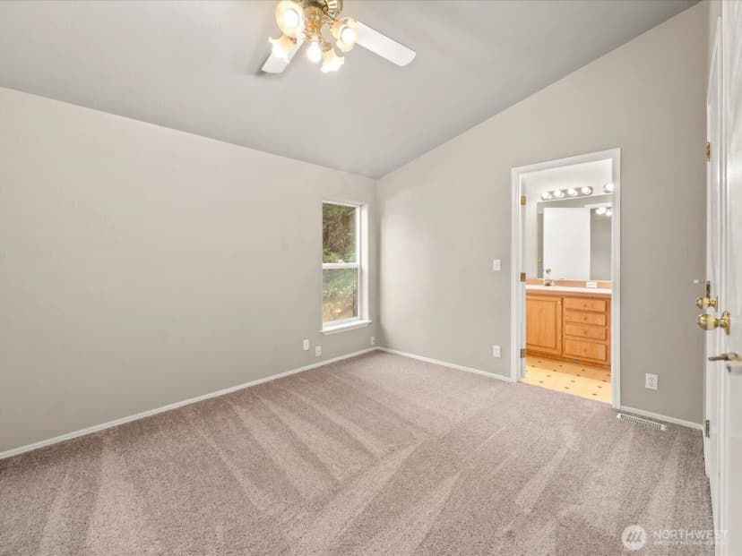 Property photo for 10018 Selma Circle, Anderson Island photo 17