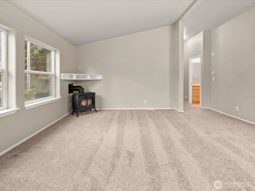 Property photo for 10018 Selma Circle, Anderson Island photo 8