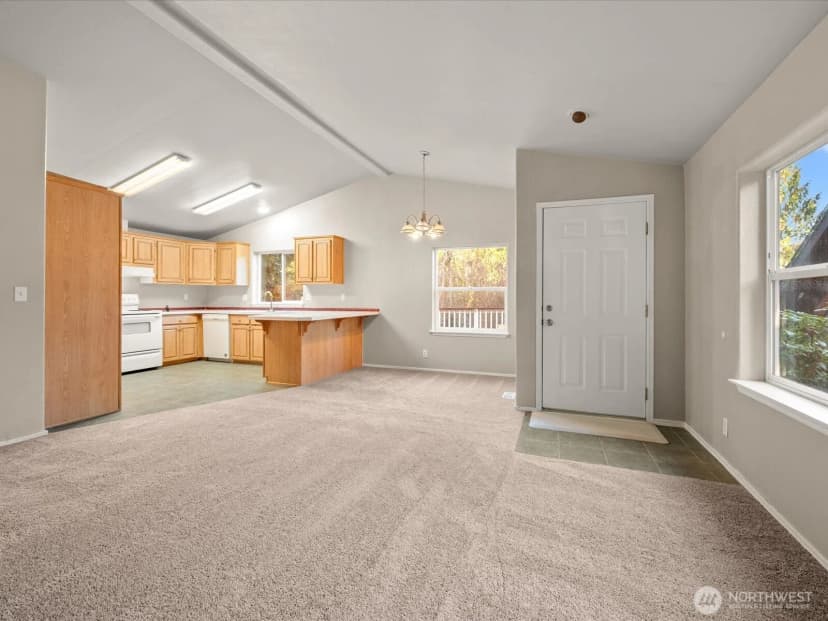 Property photo for 10018 Selma Circle, Anderson Island photo 6