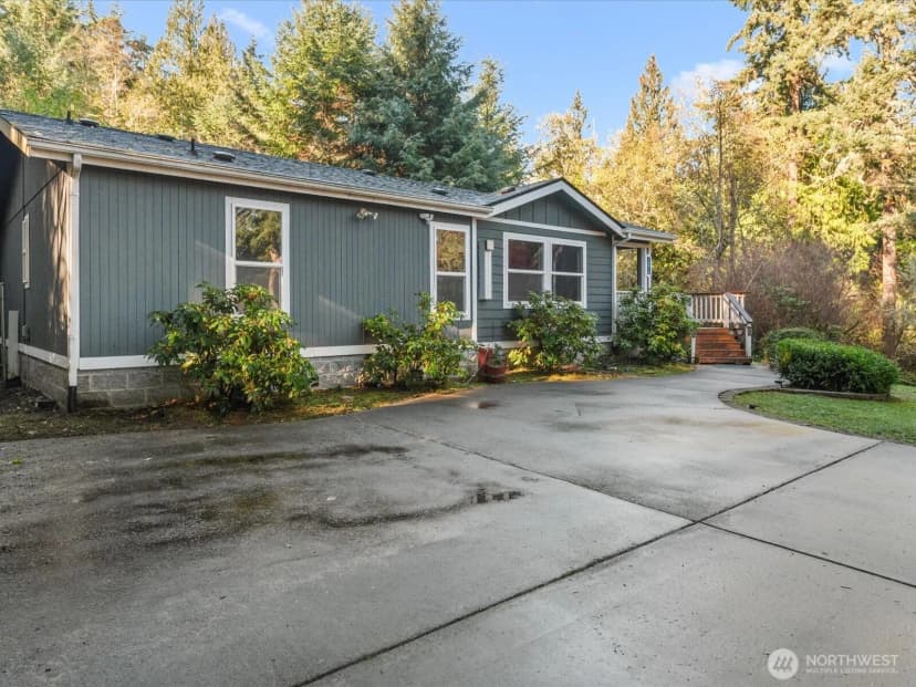 Property photo for 10018 Selma Circle, Anderson Island photo 35