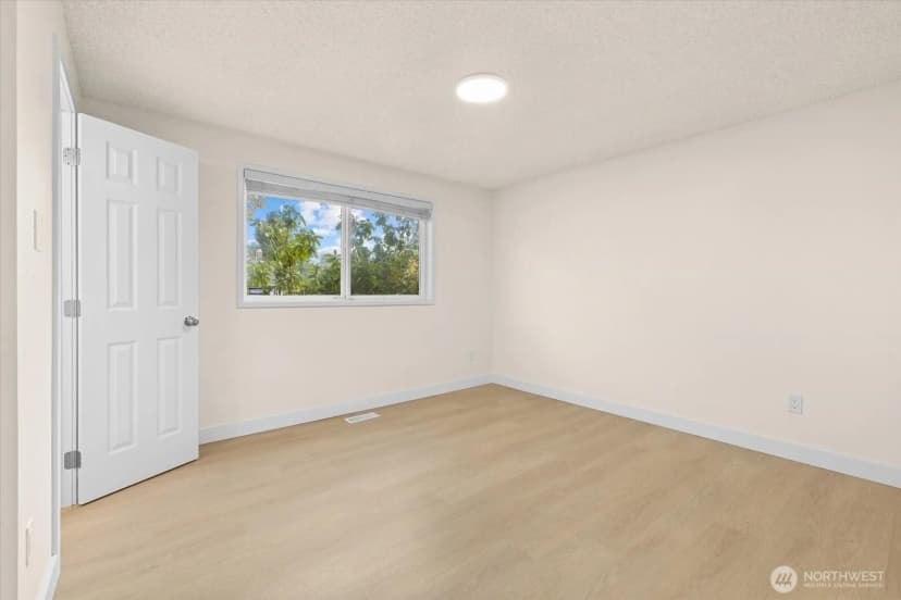 Property photo for 5402 Yakima Avenue, Tacoma photo 23