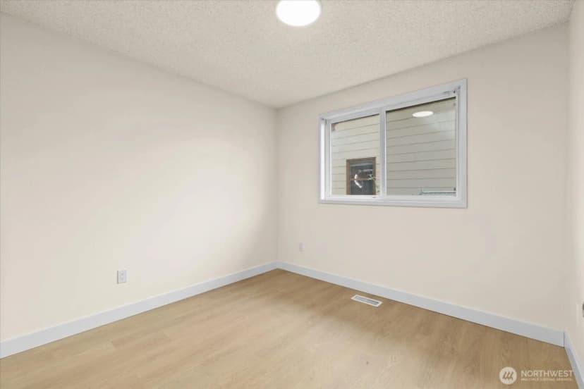 Property photo for 5402 Yakima Avenue, Tacoma photo 22