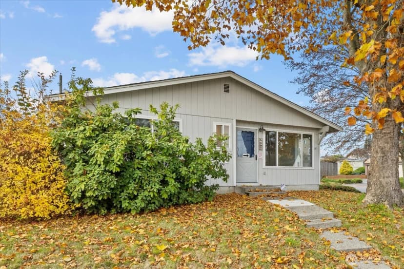 Property photo for 5402 Yakima Avenue, Tacoma photo 2
