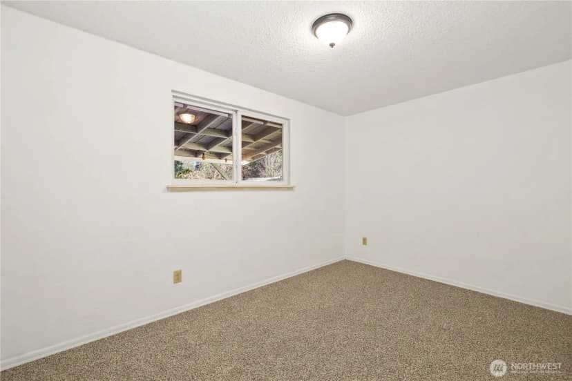Property photo for 2926 Greenwood Court S, Puyallup photo 11