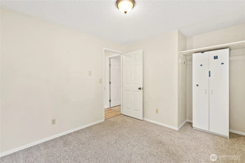 Property photo for 2926 Greenwood Court S, Puyallup photo 14