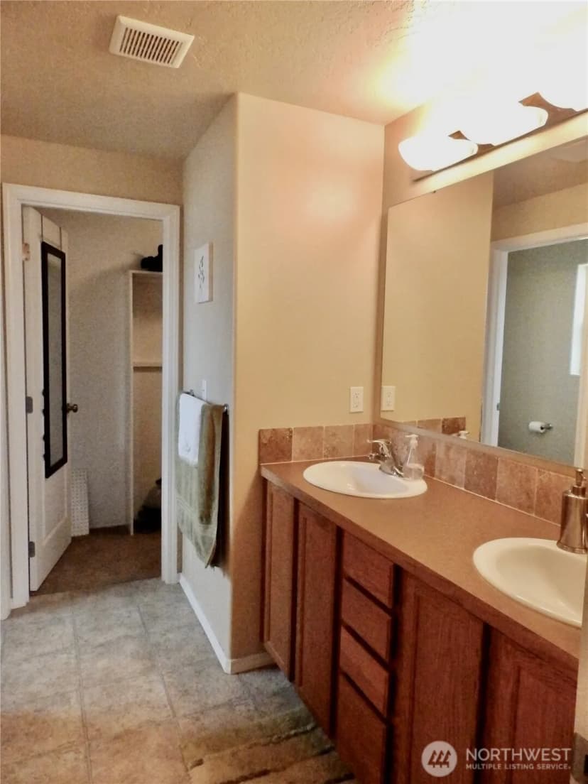 Property photo for 304 Sw Homestead Avenue, College Place photo 20