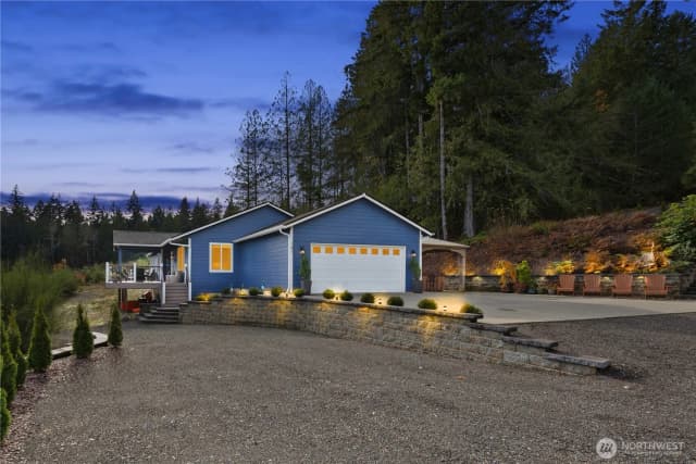 Property photo for 161 Harvey Terrace Drive, Shelton photo 4