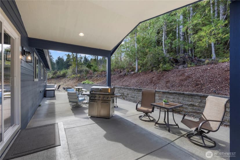 Property photo for 161 Harvey Terrace Drive, Shelton photo 33