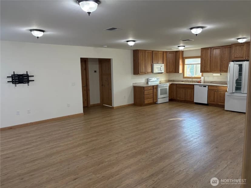 Property photo for 5 Red Apple Drive, Omak photo 4