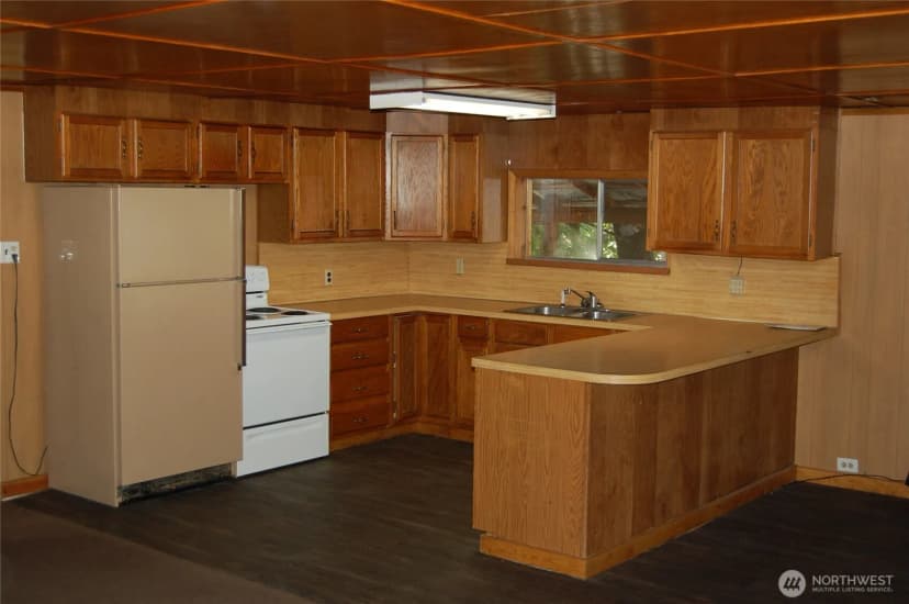 Property photo for 117 E Lake Street, Conconully photo 28
