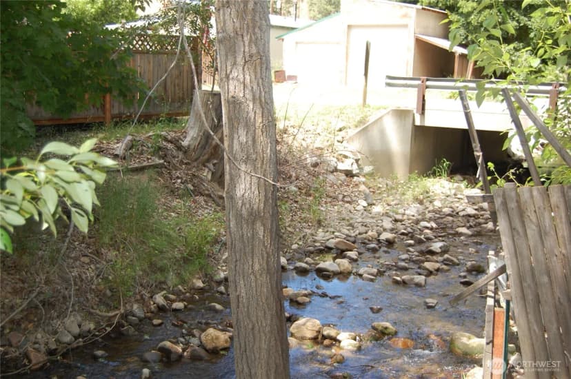 Property photo for 117 E Lake Street, Conconully photo 24