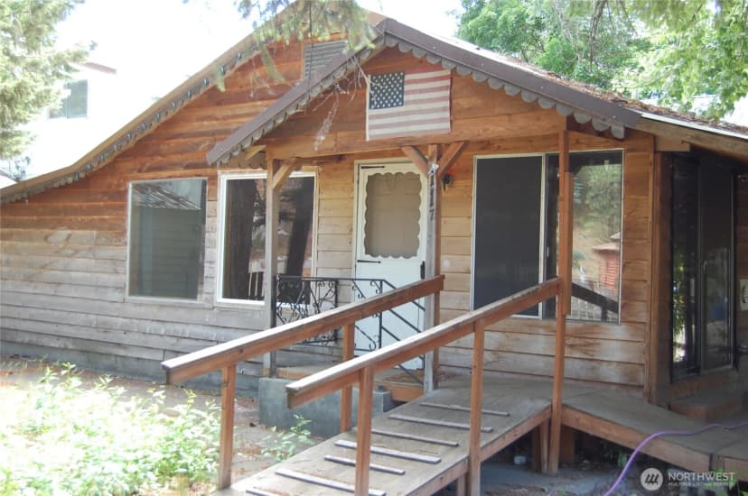 Property photo for 117 E Lake Street, Conconully photo 21