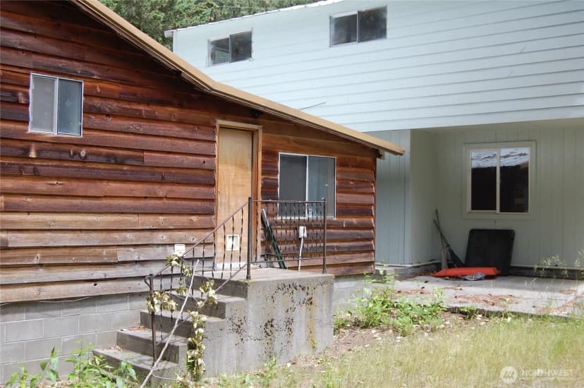 Property photo for 117 E Lake Street, Conconully photo 25