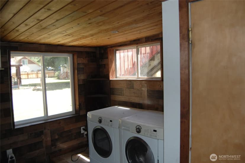 Property photo for 117 E Lake Street, Conconully photo 19