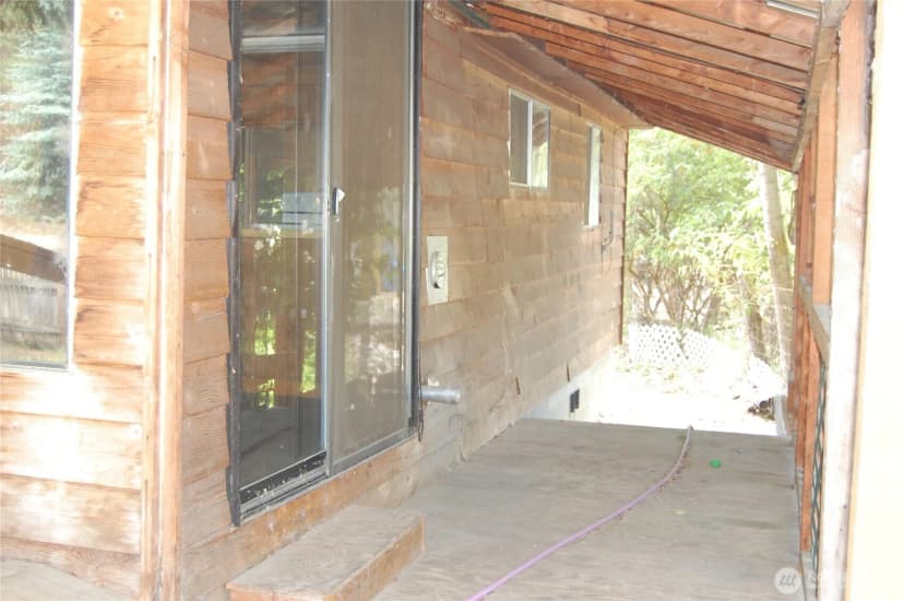 Property photo for 117 E Lake Street, Conconully photo 22