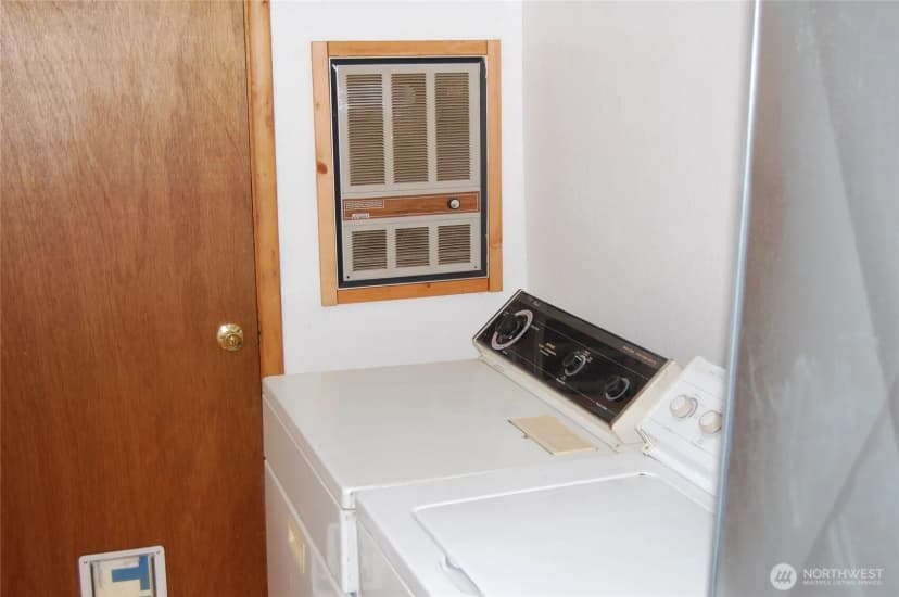 Property photo for 117 E Lake Street, Conconully photo 35
