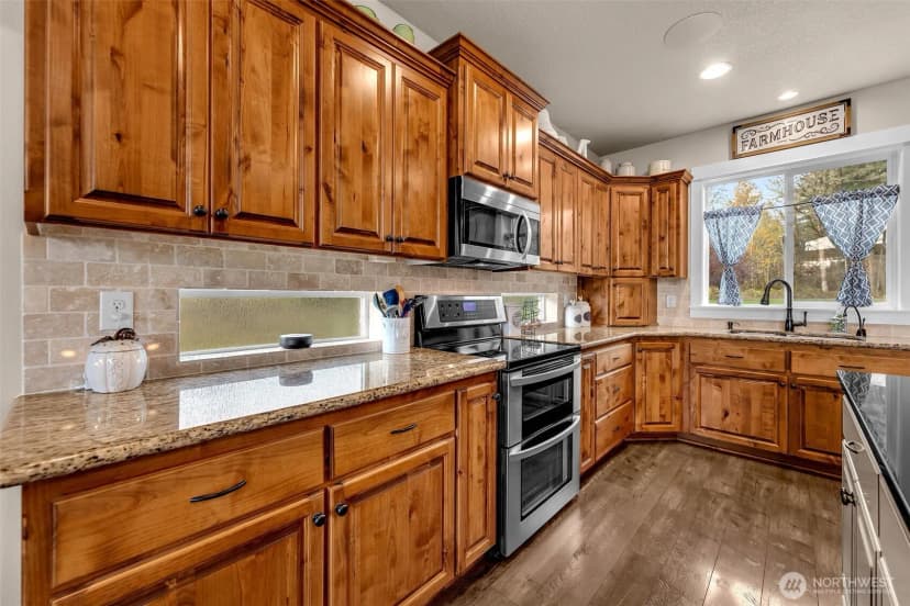 Property photo for 15301 Ne 244th Street, Battle Ground photo 8