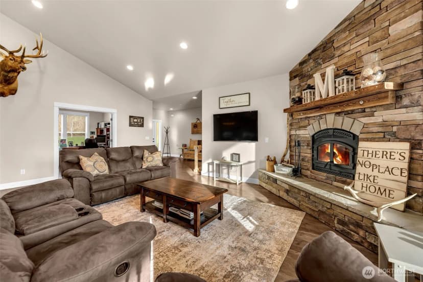 Property photo for 15301 Ne 244th Street, Battle Ground photo 5