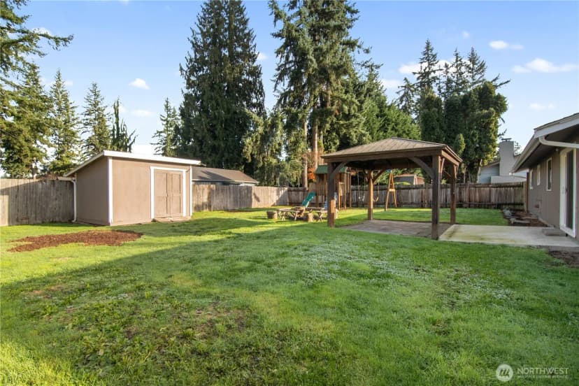 Property photo for 4301 106th Place Ne, Marysville photo 23